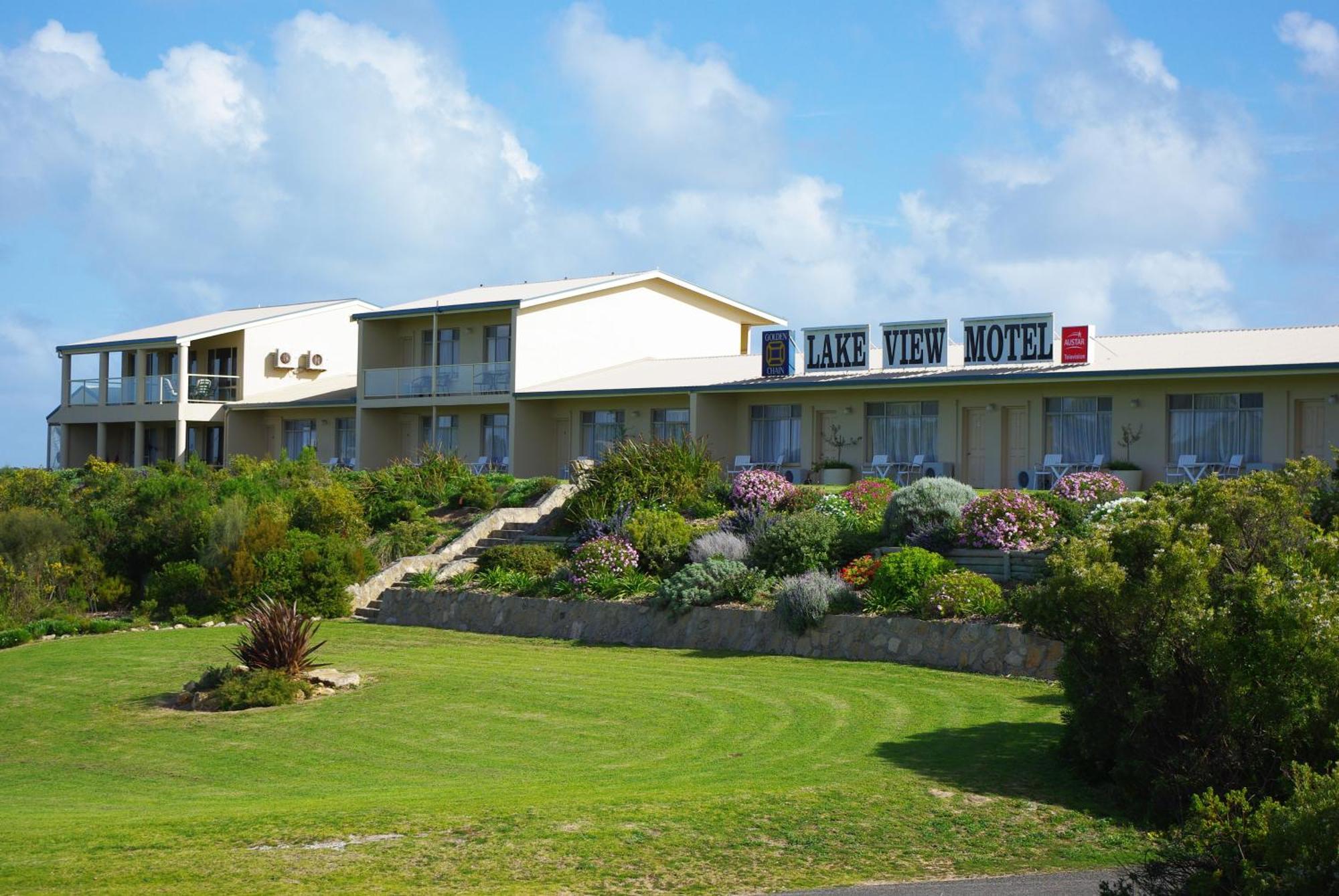 Lakeview Motel And Apartments Motel