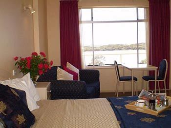 Lakeview Motel And Apartments 4*