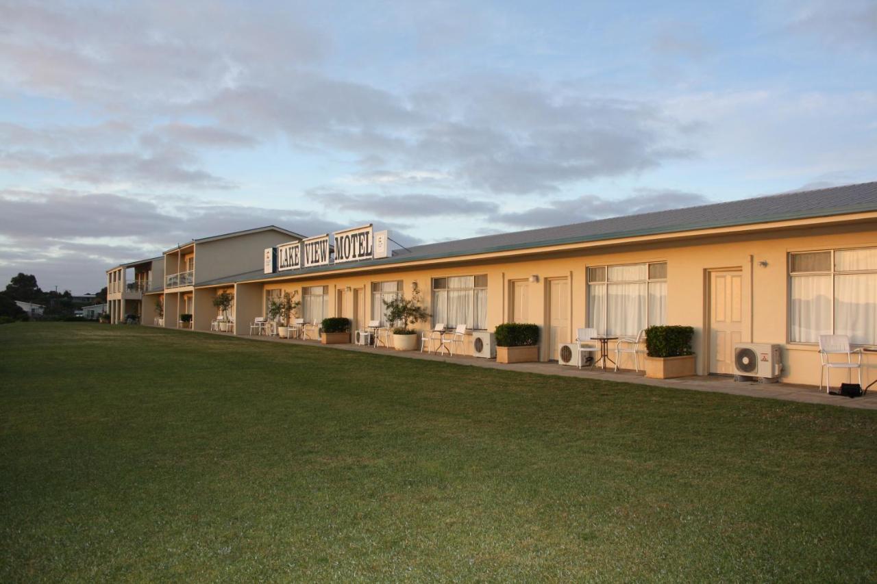 Motel Lakeview Motel And Apartments