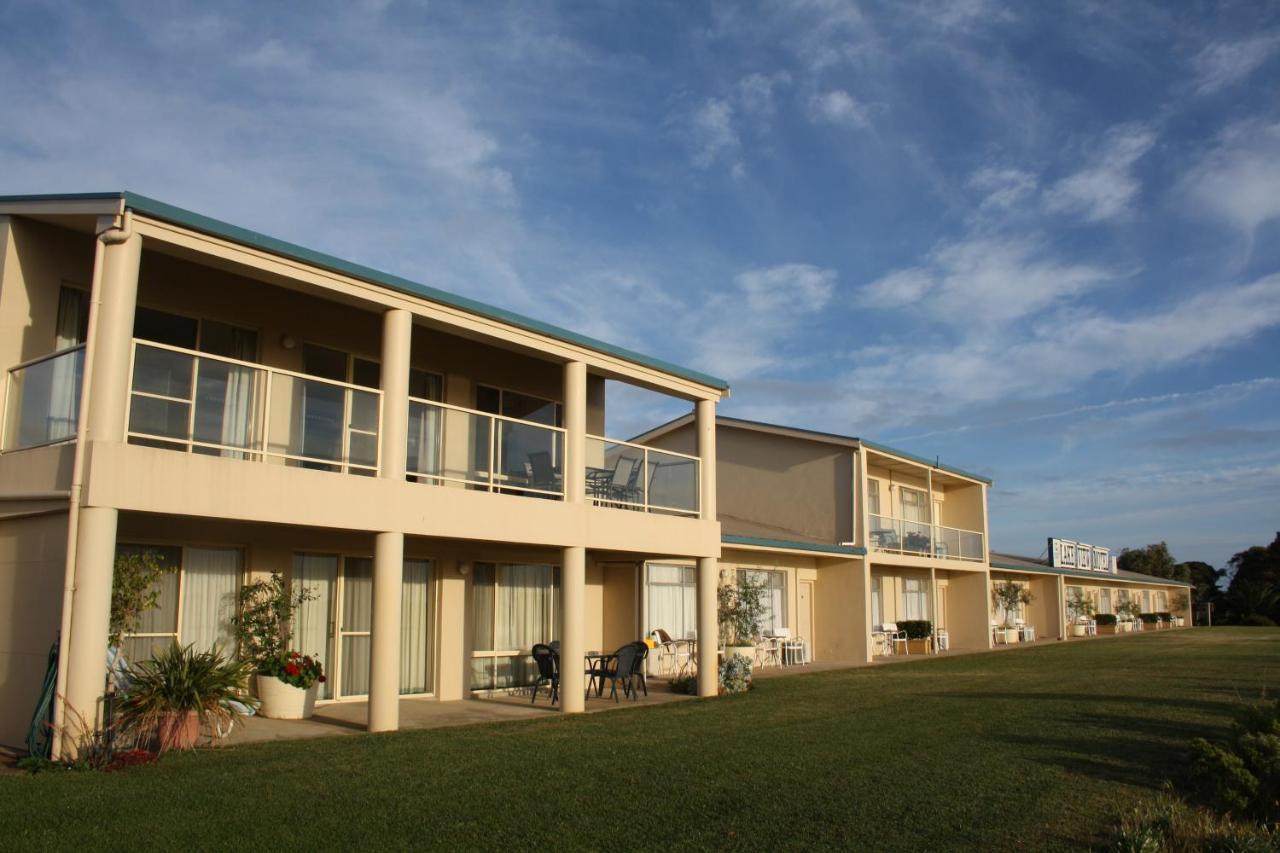 Lakeview Motel And Apartments Motel